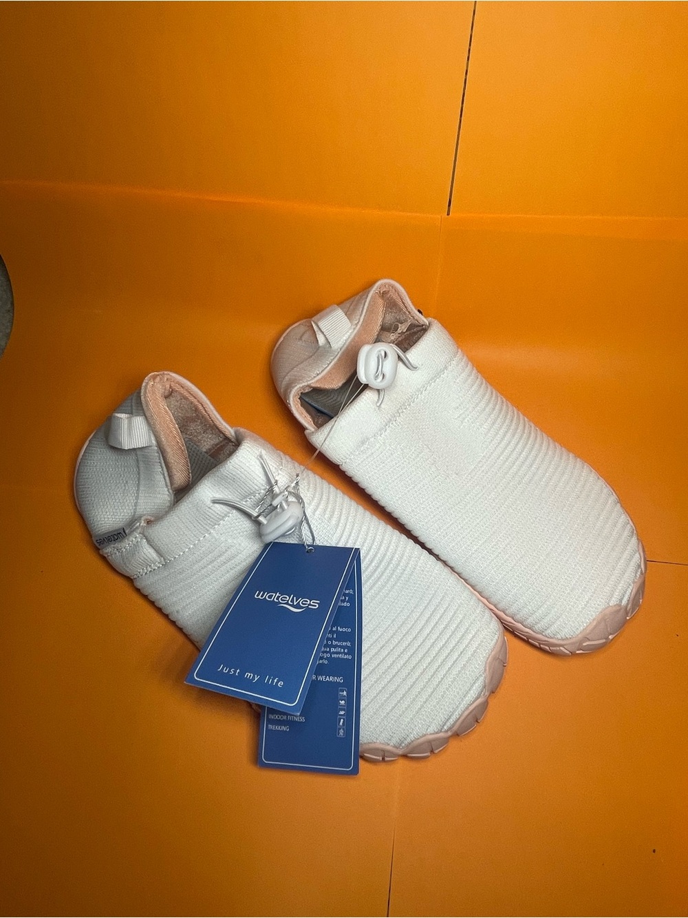 Women White Slip-On Comfort Slippers with Peach Trim